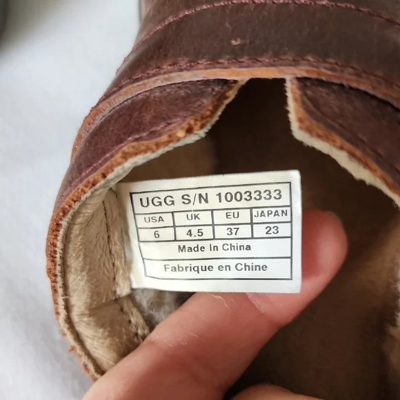 UGG Women's Brown Leather Slip-On - Picture 10 of 13